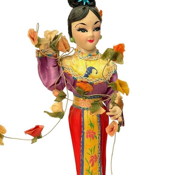 Vintage Asian Chinese Dolls - Picture 3 of 9